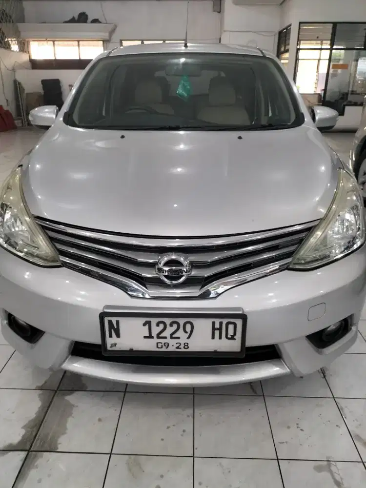 Nissan Grand Livina 1.5 XV MT 2017