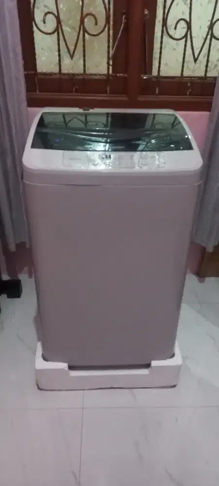 mesin cuci sharp ES-F950P-GY, 1 tabung top load, kapasitas 7.5 KG