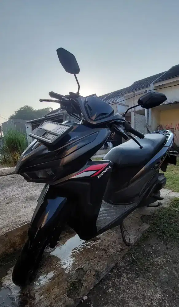 Vario 125 New 2018 Hitam