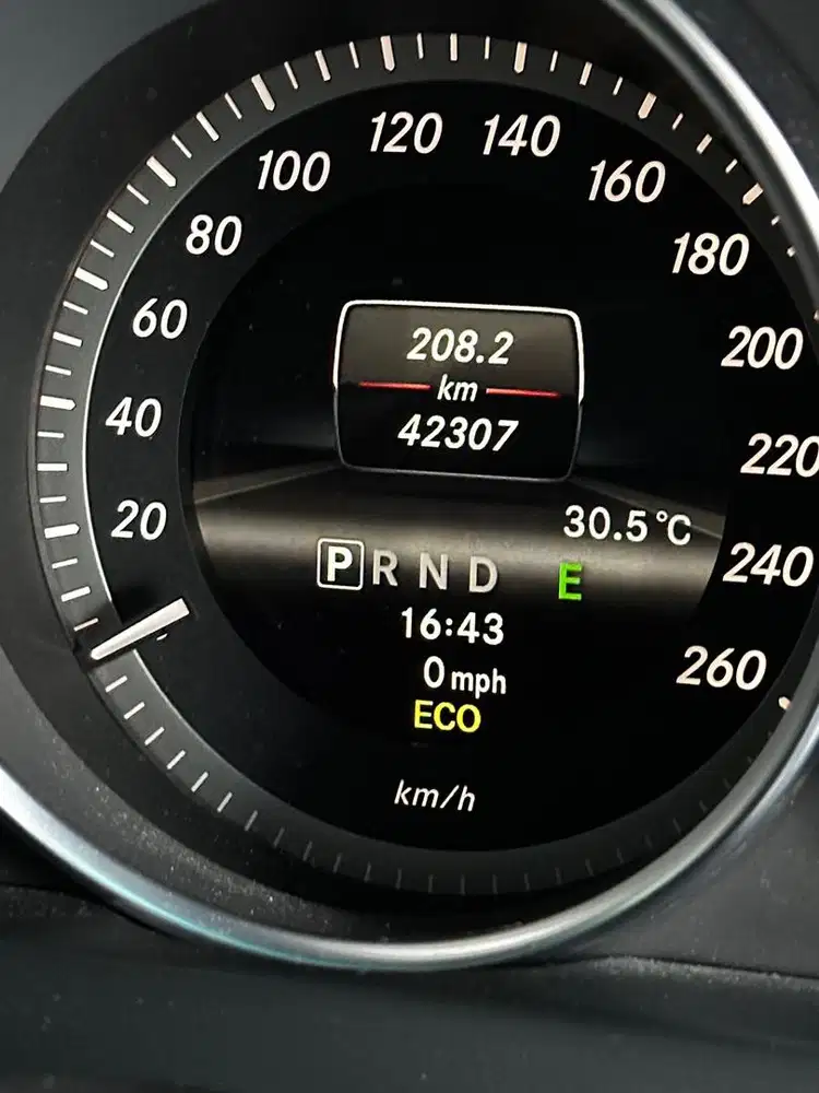 Mercy C200 W204 Km low 42ribuan