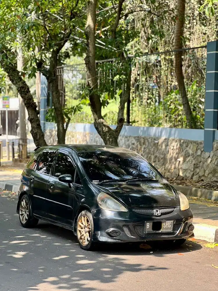 Honda Jazz 2004 Bensin