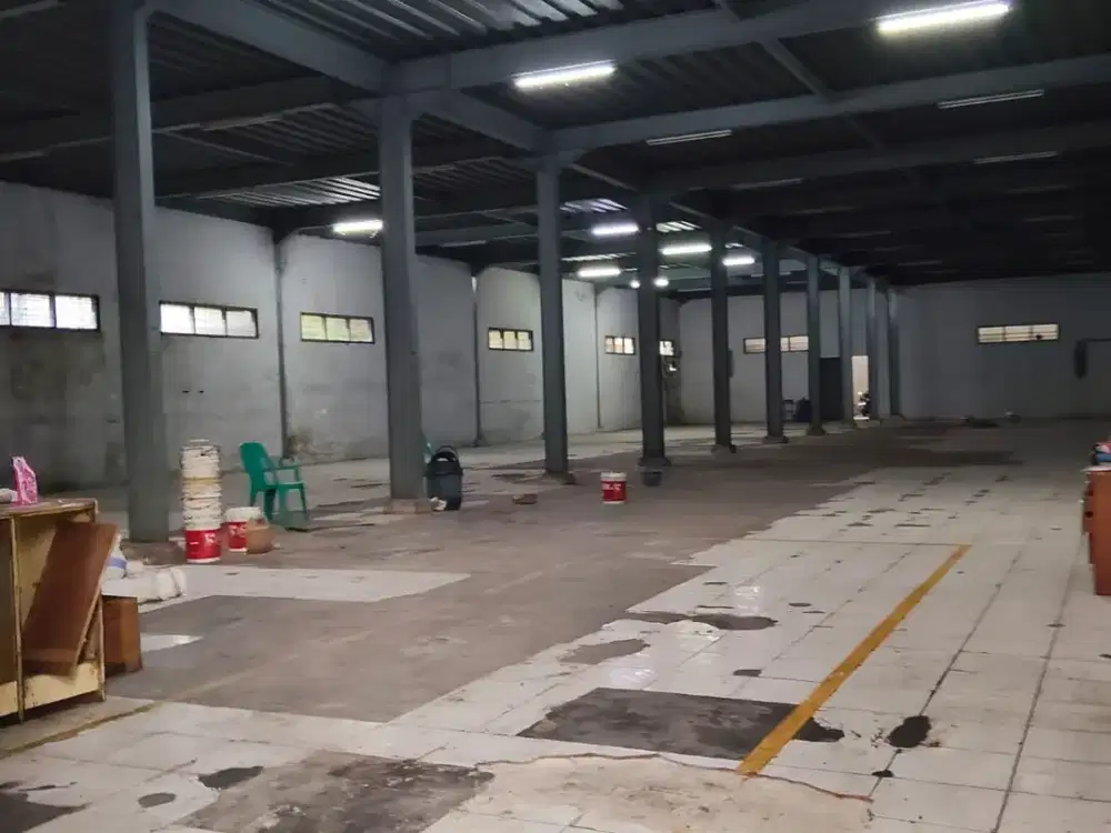 Gudang Strategis Jalan Caringin Raya 2 Arah