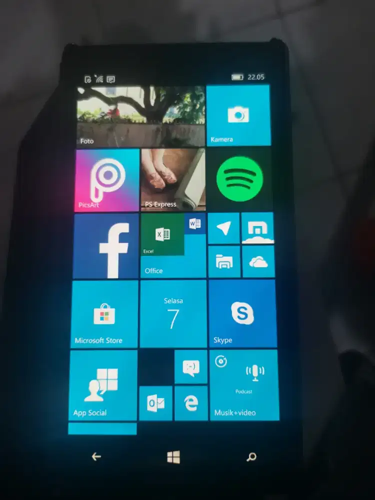 Nokia Lumia 930 untuk Koleksi Windows Phone