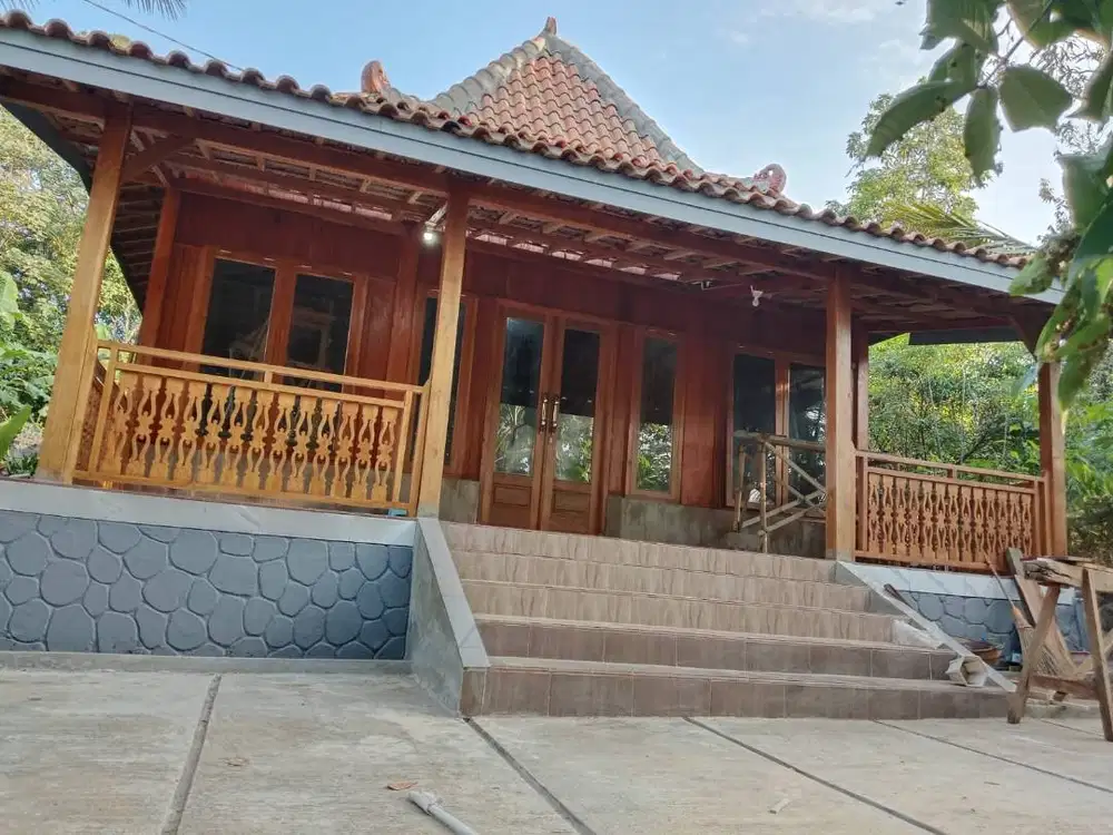 DIBUT : PENGASUH/USTADZ PONPES SYAHIDUL QUR'AN   1 ORG