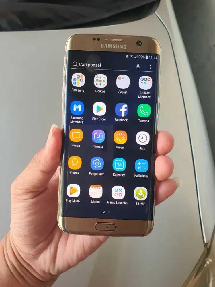 Samsung S7 edge 4/32gb