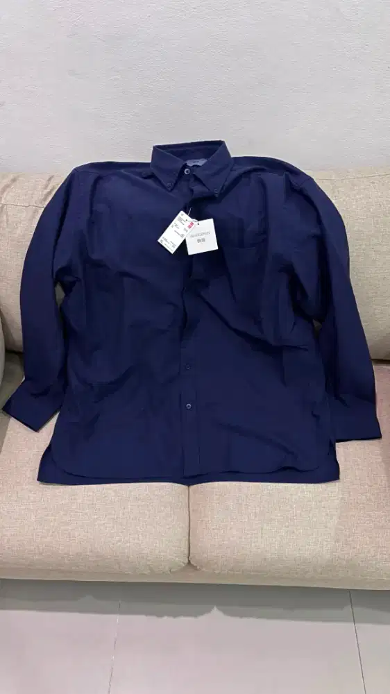 Kemeja uniqlo oversize