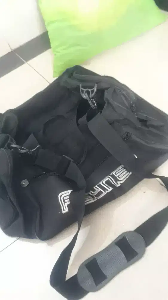 Tas slempang/jinjing untuk mudik masih bagus jual murah aja