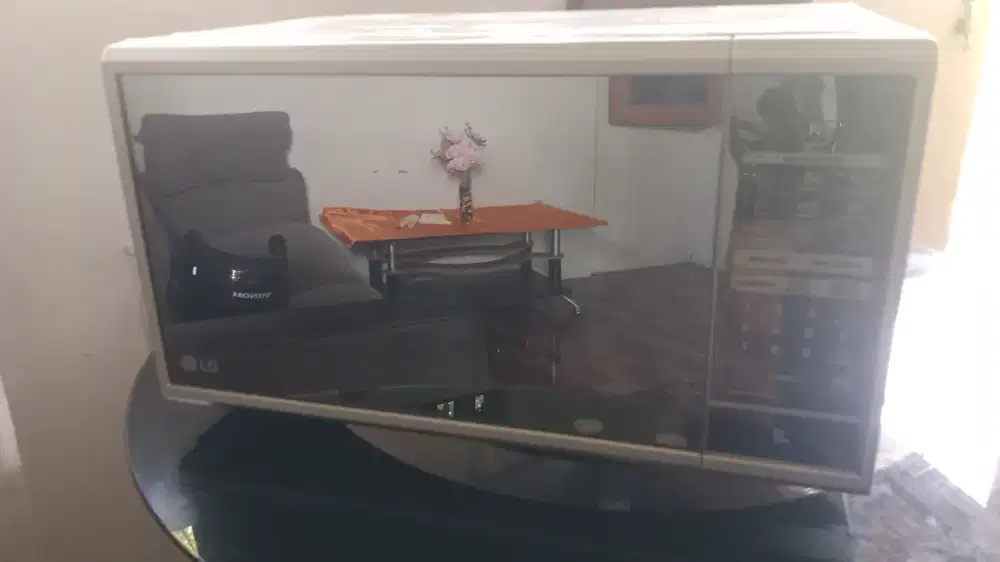 Microwave LG like new
