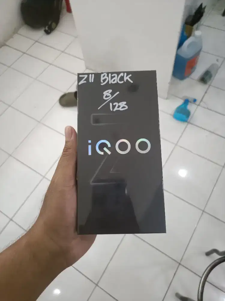 Iqoo Z11 5g 8/128 New segel