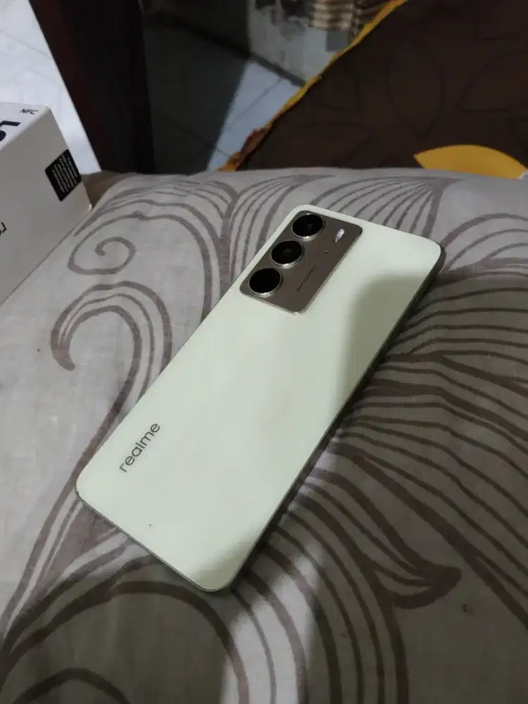 Realme c75 8/256