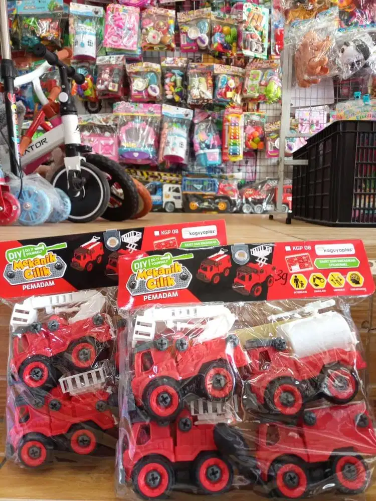 mainan anak set isi 4 konstruksii obengg
