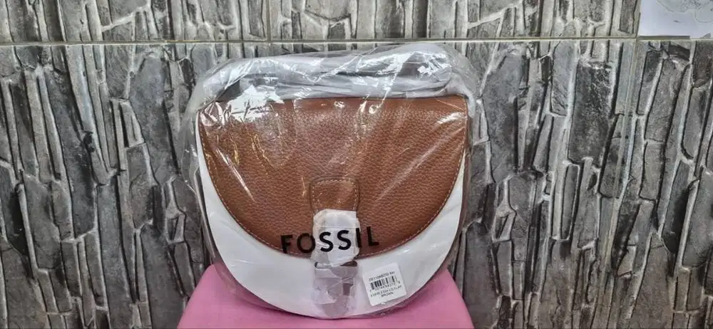 Tas fossil Baru crossbody