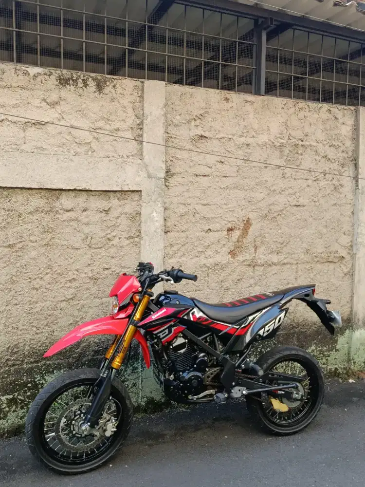 Kawasaki dtracker 150 tahun 2022 lengkap