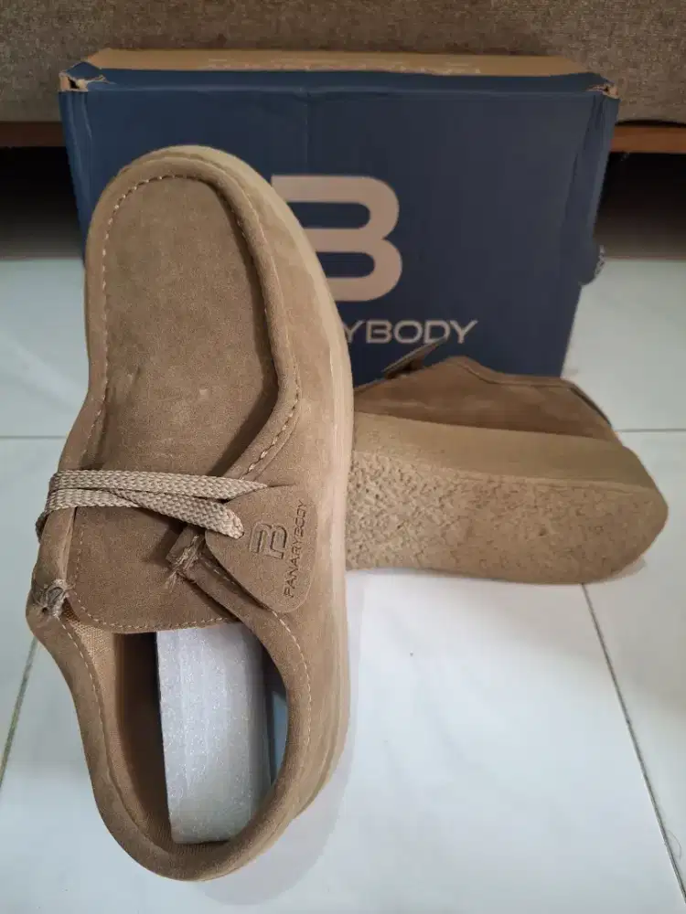 Sepatu Swede Nyaman