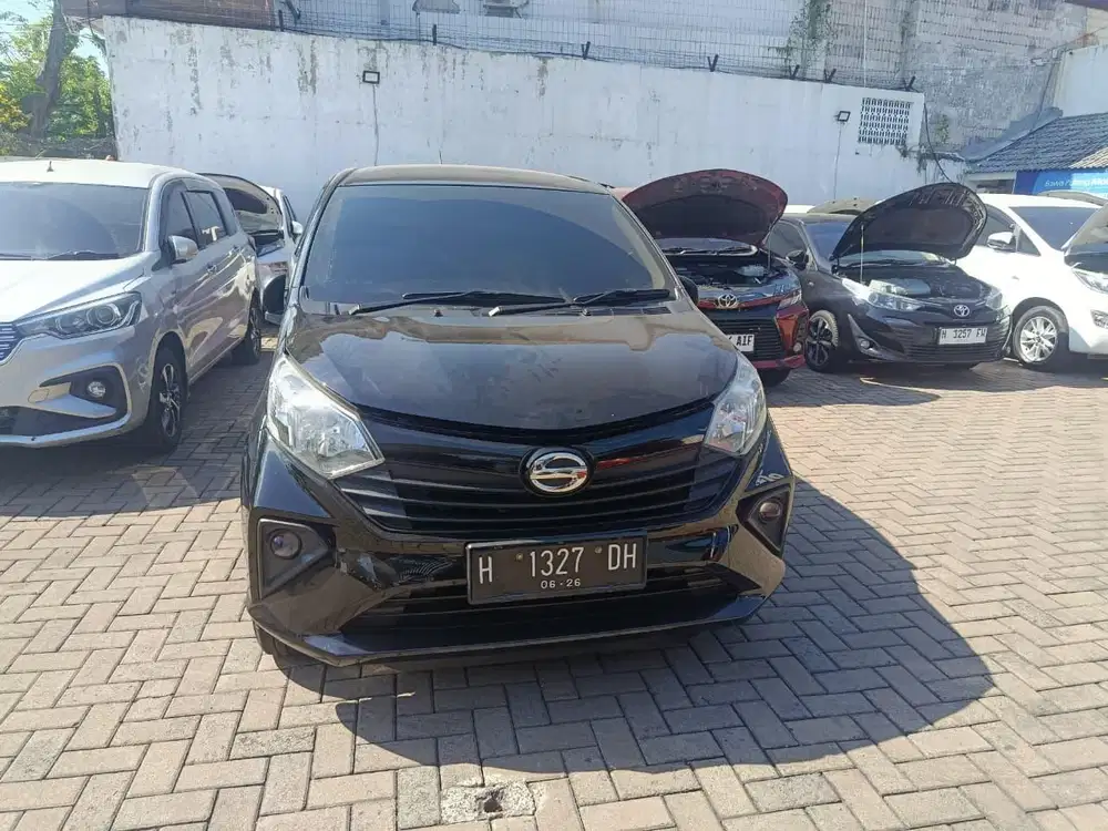 Mobil DP 10 Juta Sigra 1.0 D Manual 2021 Low KM