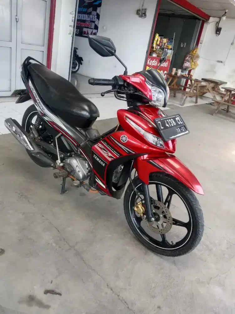 Yamaha Jupiter z1