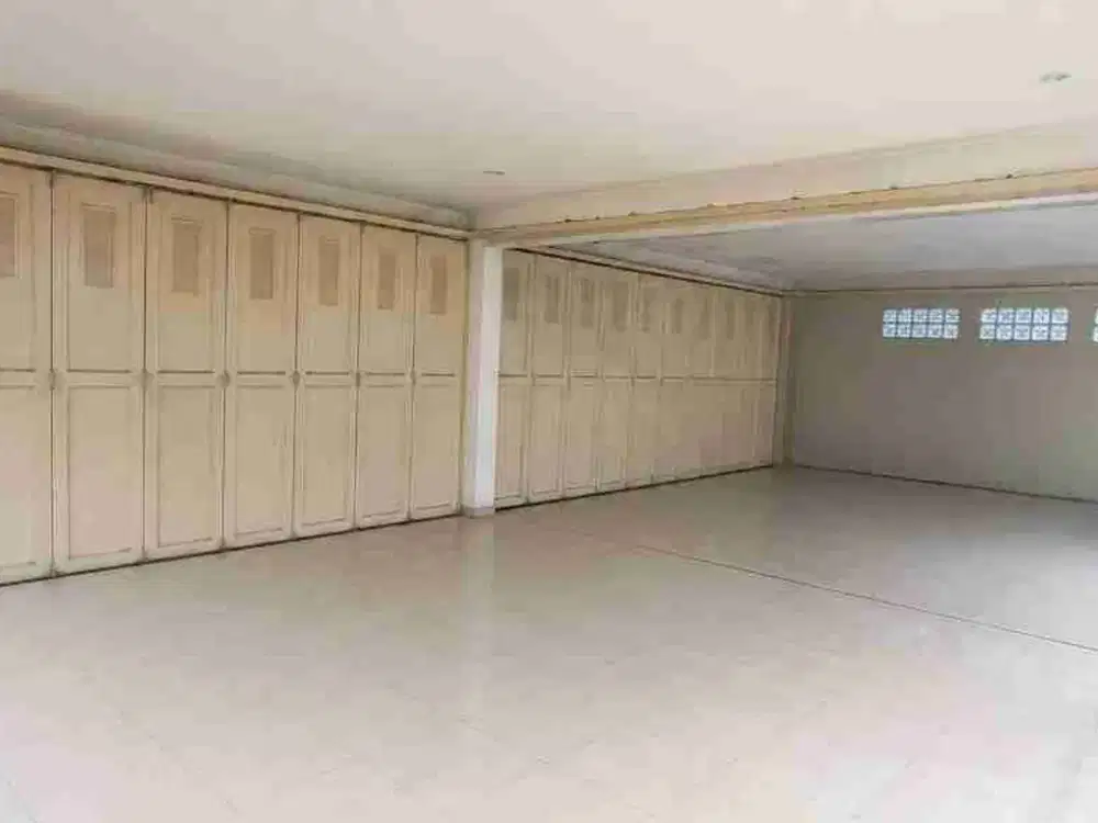 Cihampelas Mainroad - Rumah,ruko,ruang usaha