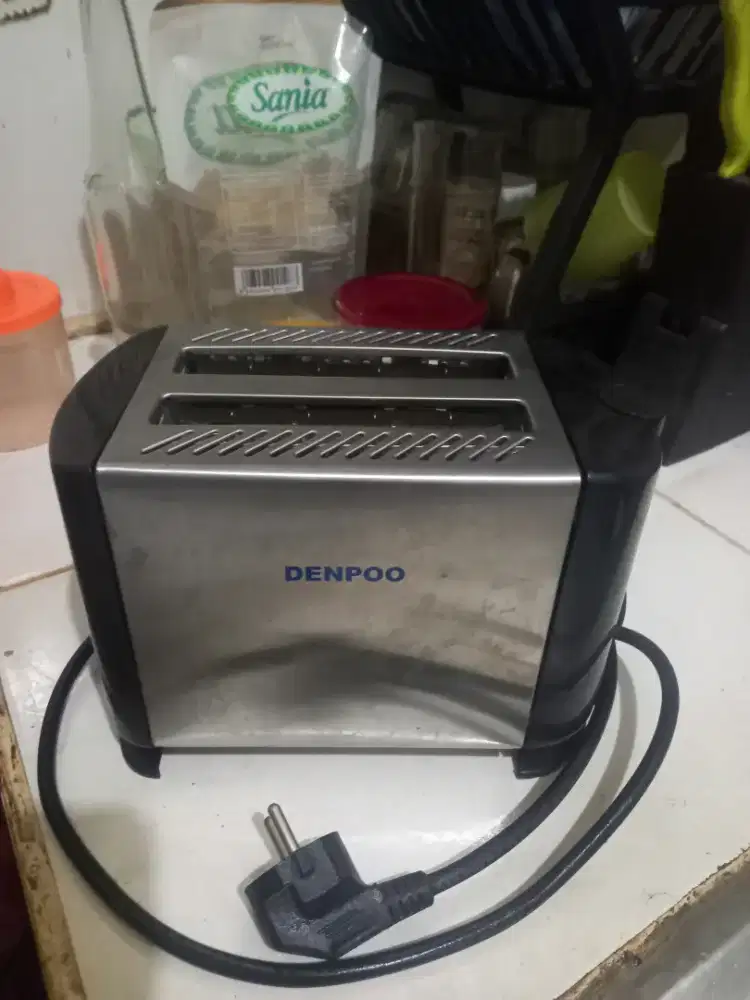 Pemanggang Roti listrik - Toaster