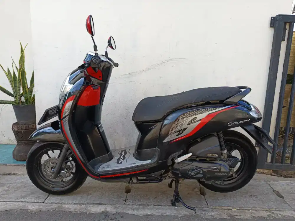 Honda scoopy donat 2019 lengkap pajak hidup