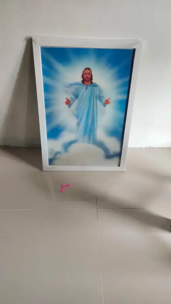Figura Pajangan Tuhan
