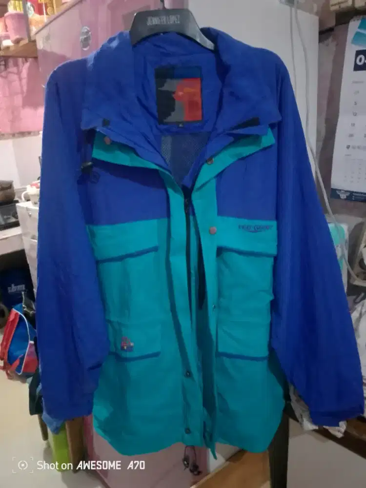 jaket outdoor Pro Giant