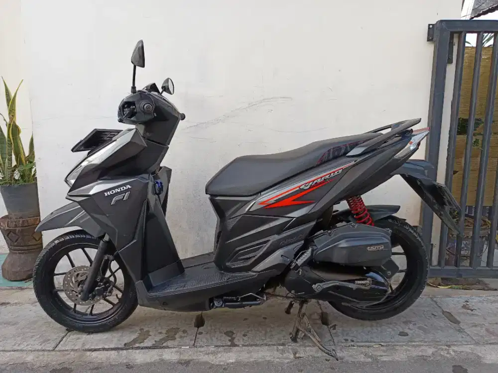 Honda vario led old 125 2016 lengkap pajak hidup