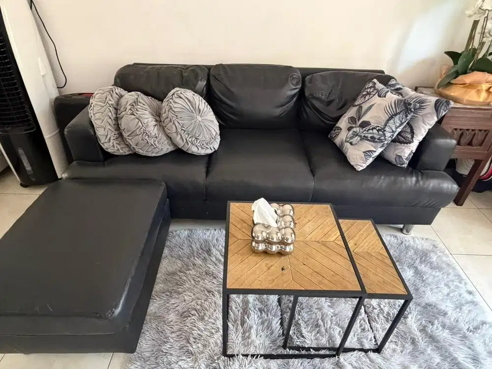 Kursi sofa tamu