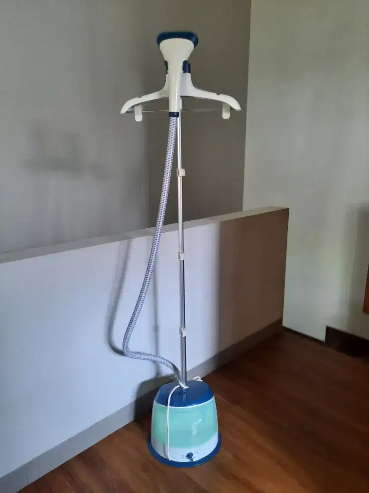 Setrika uap merk philips