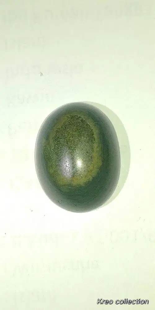 BATU NAGA SUI SERAT EMAS