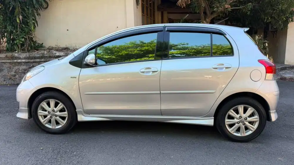 TOYOTA YARIS S LIMITED AUTOMATIC 2009