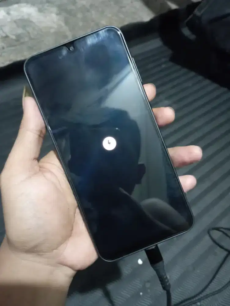 Samsung a16 4G 6/128 minus