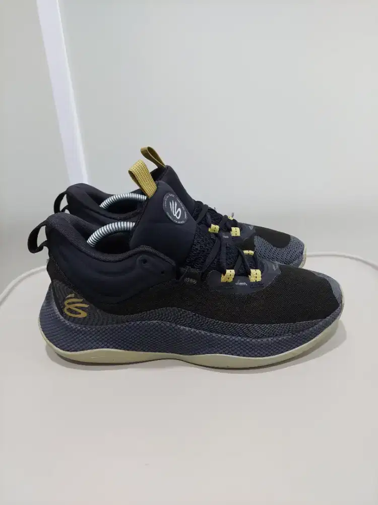 Under Armour Curry HOVR Splash - Size 42