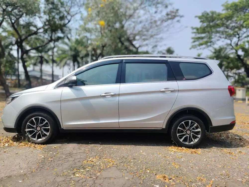 Wuling Cortez 2019 Bensin
