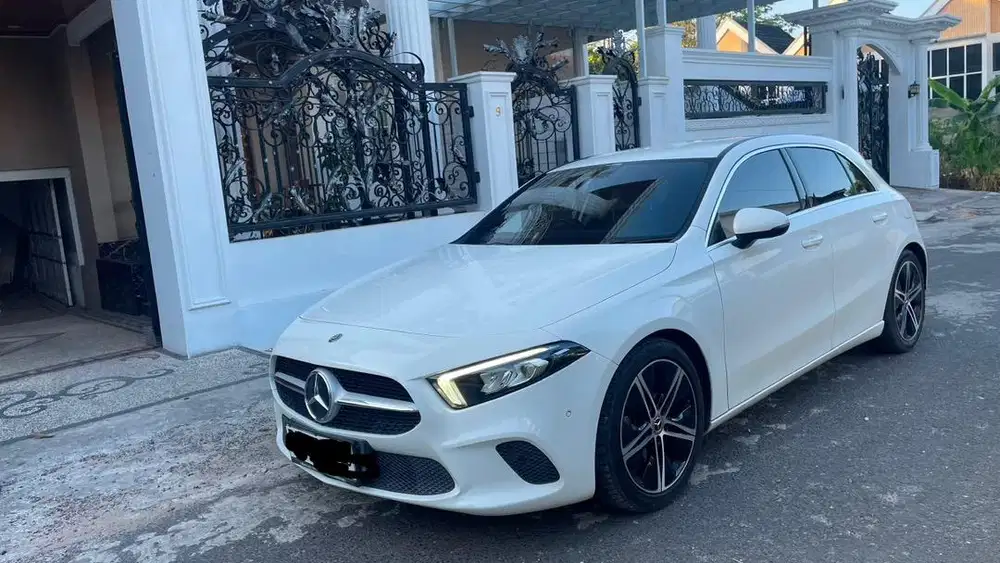 Mercedes-Benz A200