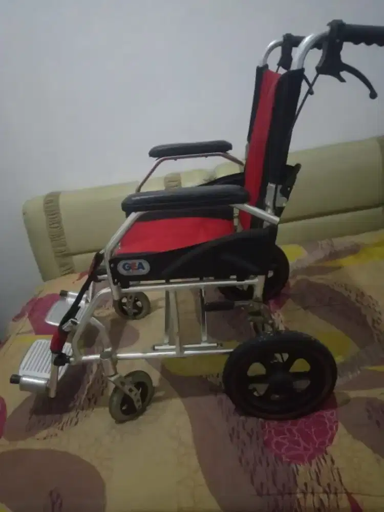 Kursi Roda merk GA