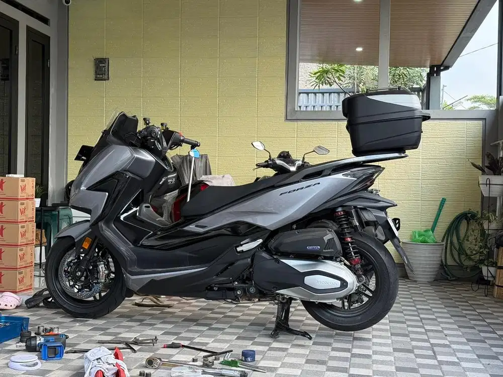 Honda forza esp+