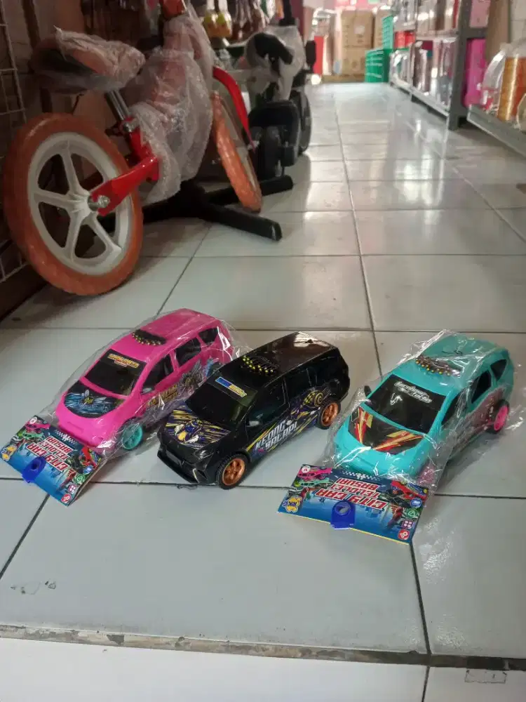 Mainan anak mobil modif horeg