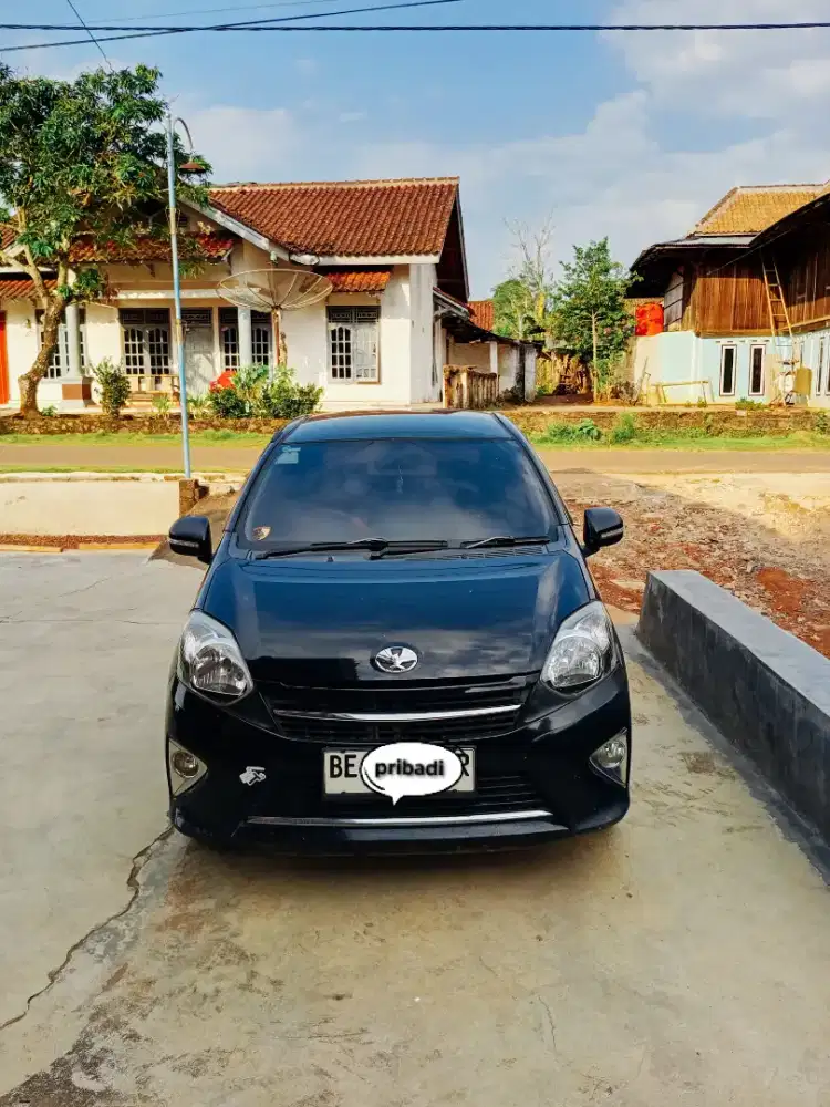 Di jual mobil Agya pribadi