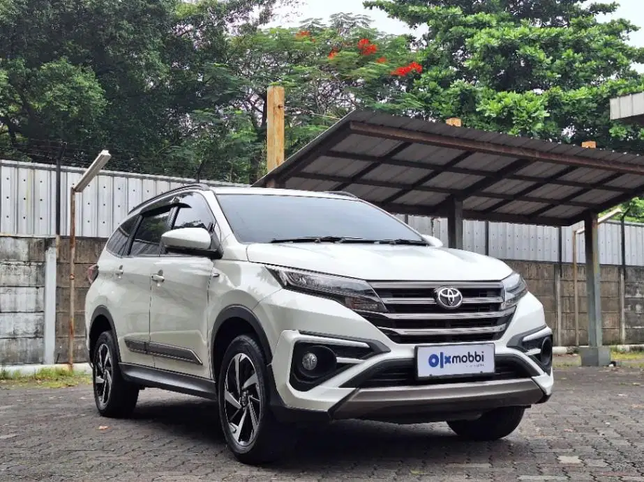 KM LOW PAJAK HIDUP TOYOTA RUSH 1.5 S GR SPORT BENSIN-AT