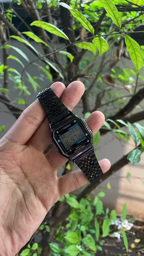 Timex Pacman Hitam