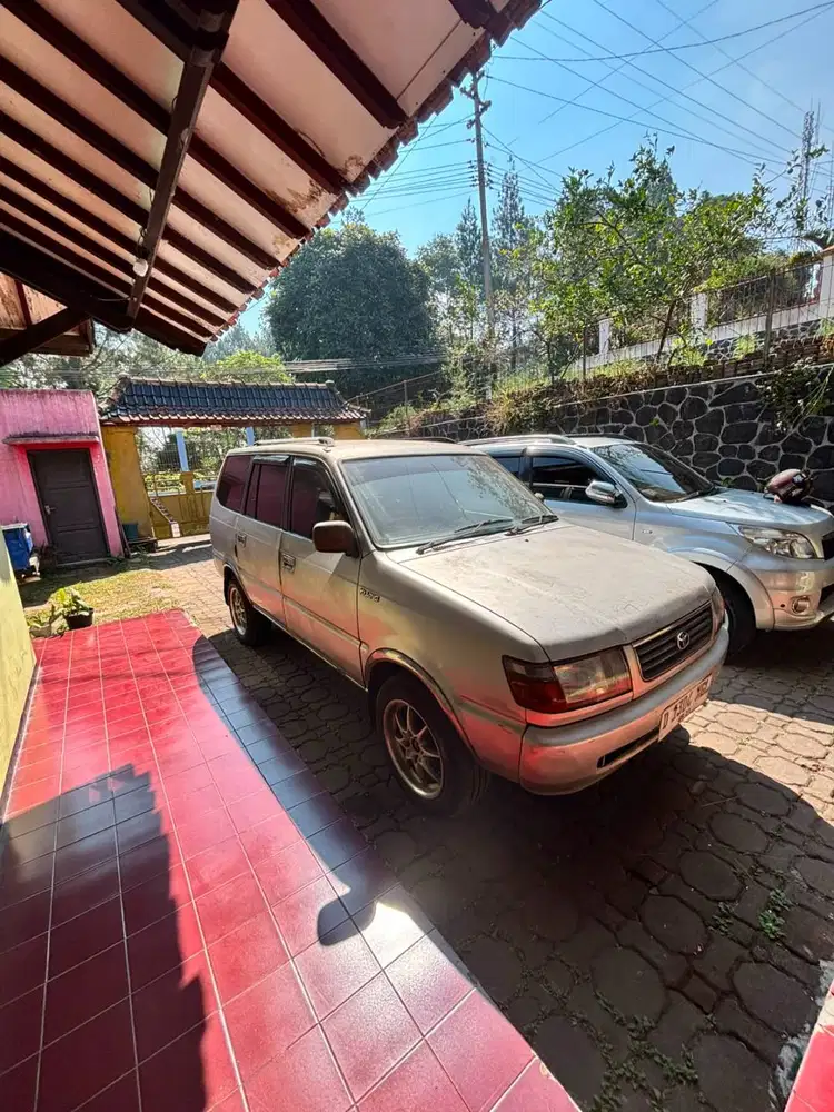 Toyota Kijang Kapsul LX 1.8 Long Bensin 1997 Surat Lengkap