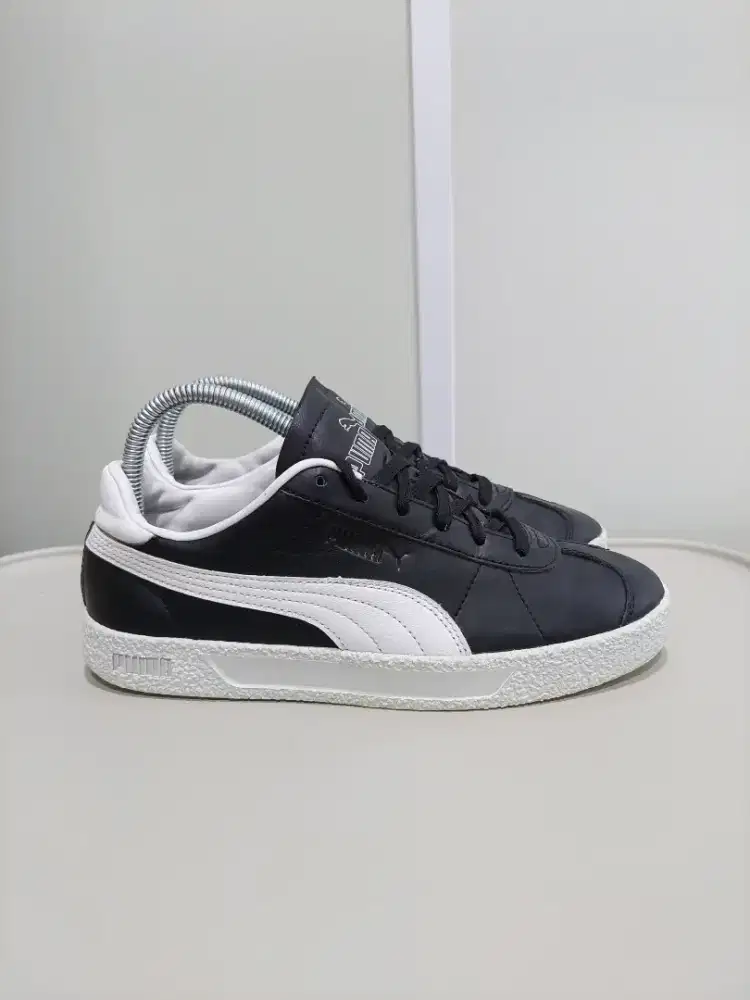 Sepatu Puma Club Zone BW - Size 38