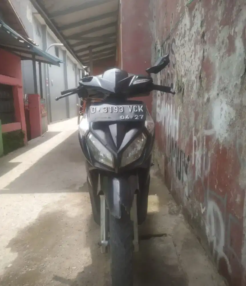 Dijual Santai, Hinda Vario 2010