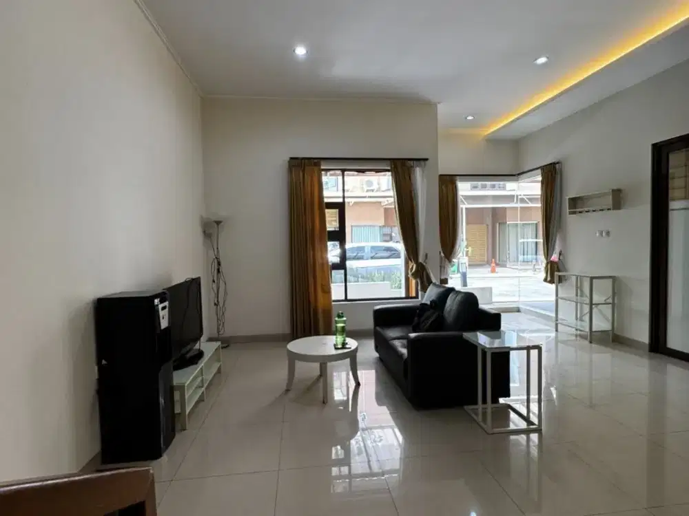 Dijual Cepat Rumah Siap Huni Semi Furnished Lokasi di Cluster Sutami Bandung
