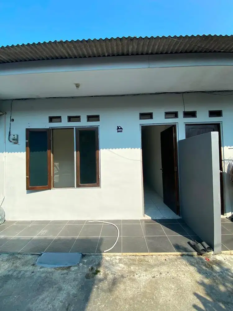 KONTRAKAN RUMAH BULANAN KHUSUS MOTOR