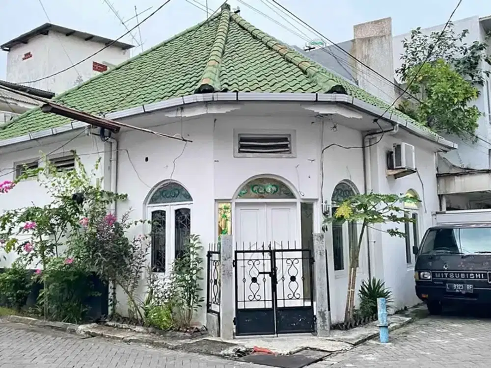 Rumah Hook Siap Huni Lokasi Strategis di Gembong Kapasan Surabaya