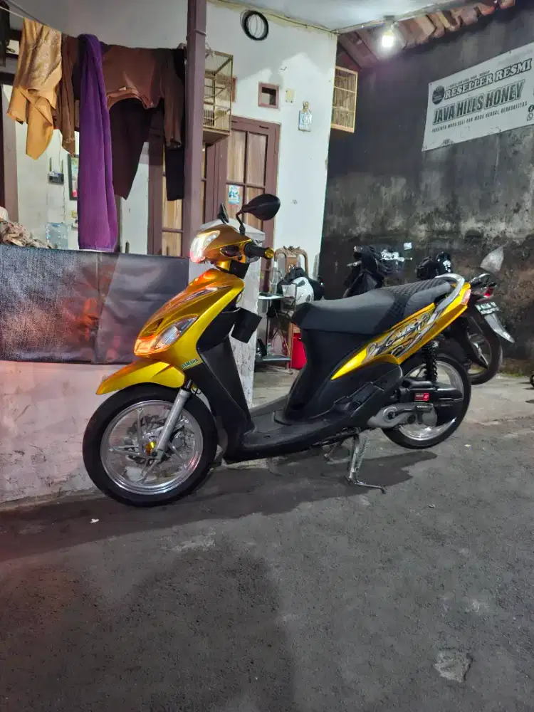 Jual yamaha mio.smail ori kuning gold