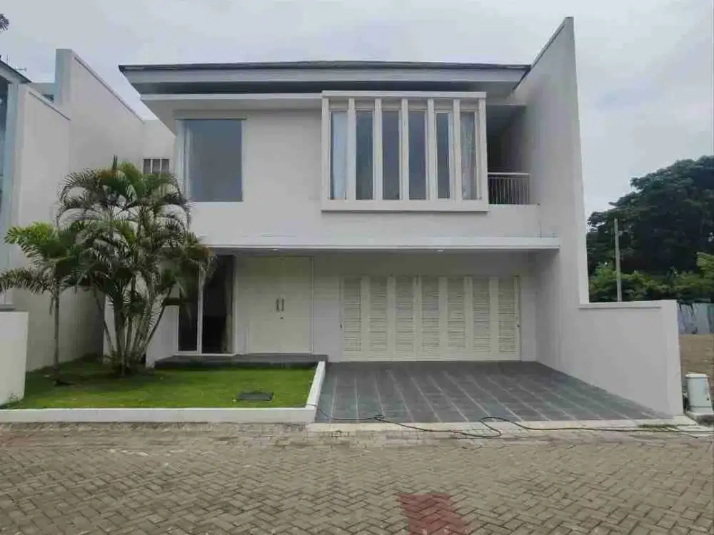 RUMAH BARU MINIMALIS LOKASI DI MANYAR INDAH KEC. SUKOLILO JAWA TIMUR