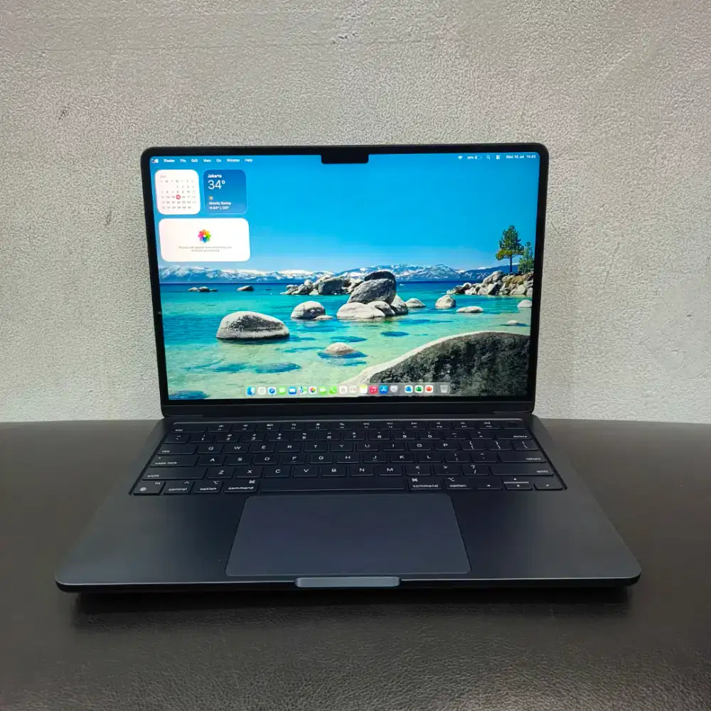 Macbook Air 13,6 inch 2022 Chip M2 RAM 8GB SSD 512GB ( No Box )