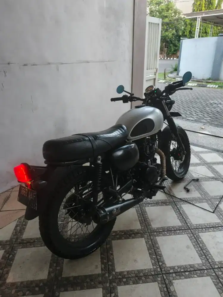 Kawasaki W175 SE 2018